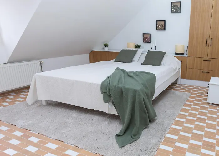 House Apartment Pécsely