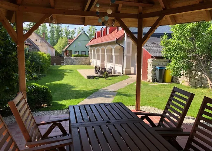 Apartment House Pécsely